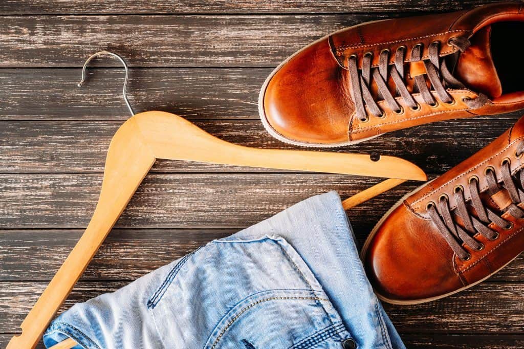 best shoes to wear with jeans mens