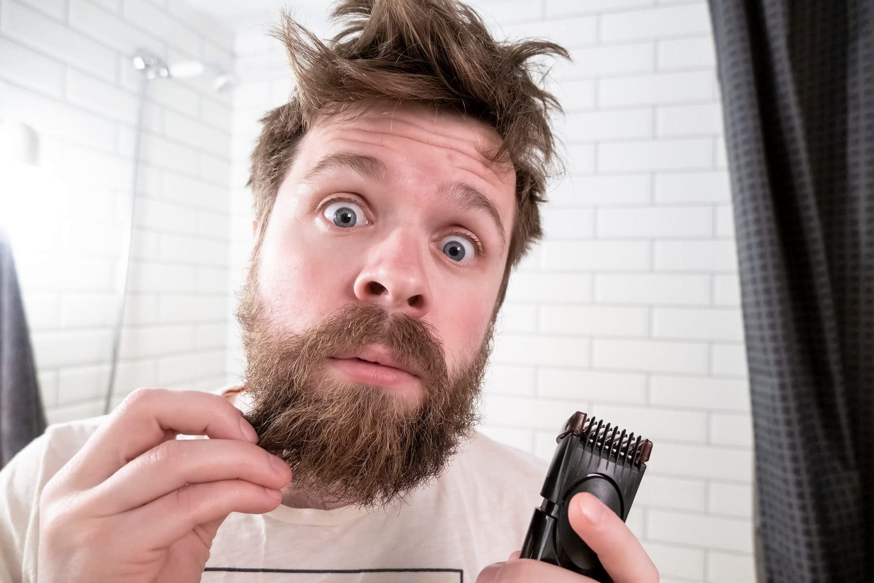 trimmer for cutting hair and beard